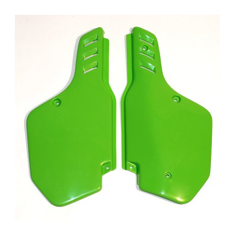 UFO BOCZKI TYLNE KAWASAKI KX 125/250 '88-'89, KX 500 '88-'02 KOLOR ZIELONY