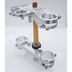 XTRIG PÓŁKI ZAWIESZENIA PRZEDNIEGO ROCS TECH TRIPLE CLAMPS YAMAHA TENERE 700 '21-'23 (OFFSET 30MM) (DLA ZESTAWU KYB 48MM) KOLOR
